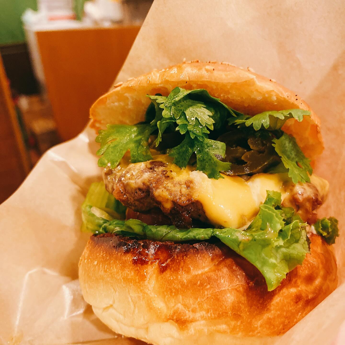 蔵前のハンバーガー屋、バーガー喫茶チルトコのハラペーニョサルサバーガー