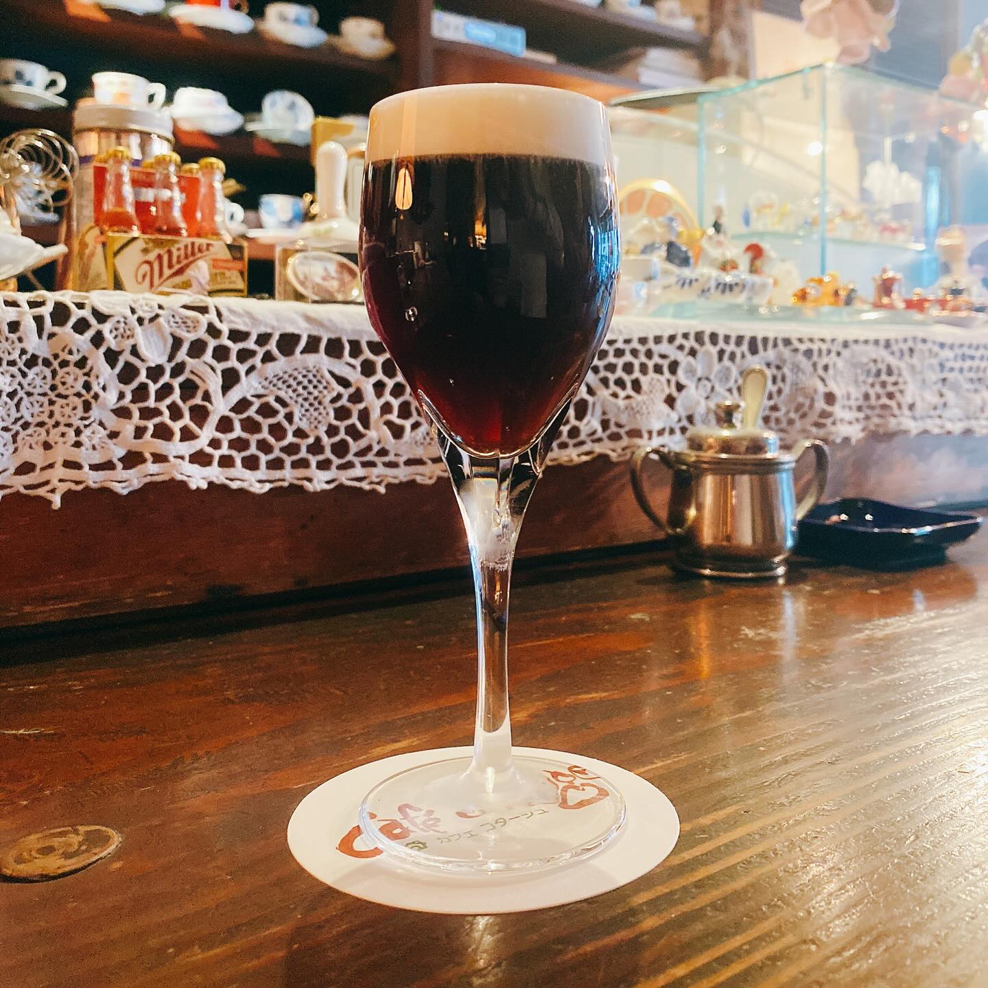 蔵前の喫茶店、カフェ・コタージュのブラン・エ・ノワール