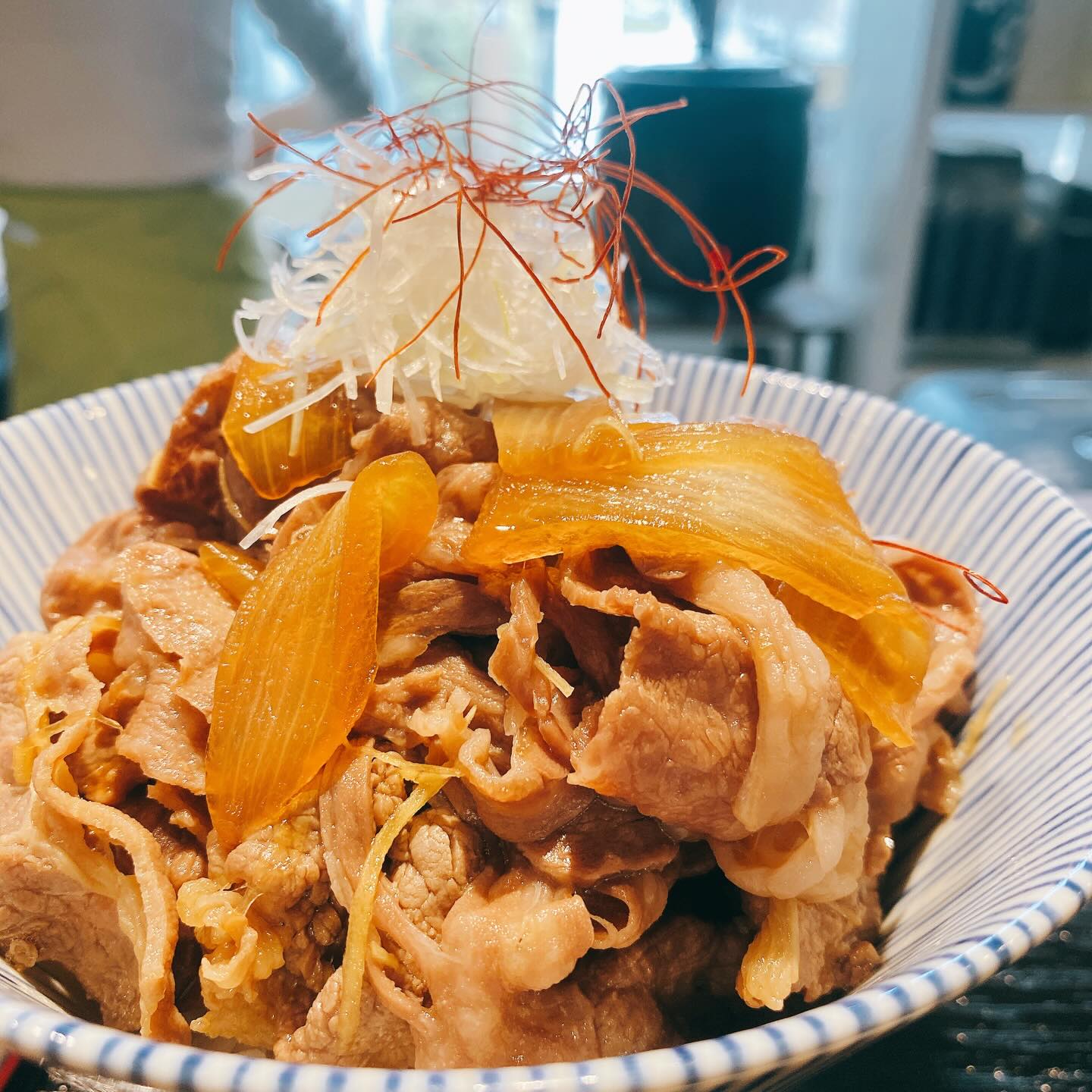 浅草橋の牛丼屋、天角の牛丼 肉盛り
