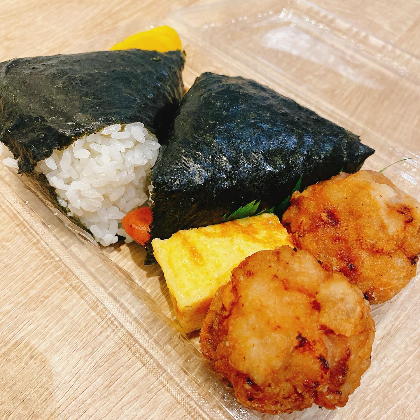 鶯谷のおにぎり屋、おにぎり㐂一のきいちセット