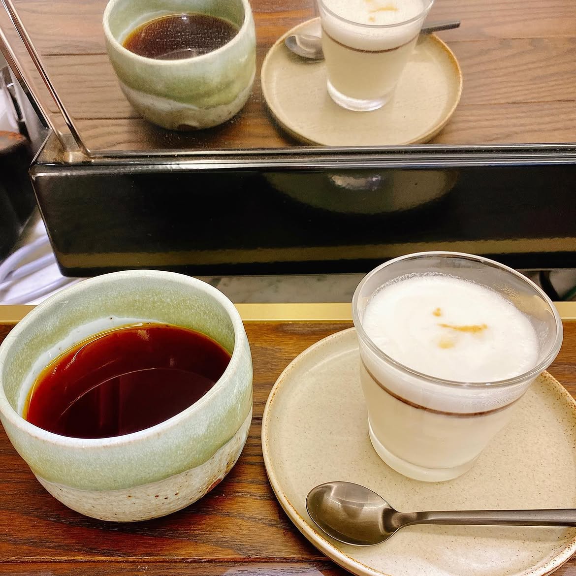 日暮里のコーヒースタンド、Ignis coffeeのエスプレッソパンナコッタとフィルターコーヒー(Colombia Cauca El Palaiso Red Fruit)